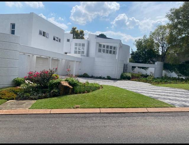 3 BEDROOM HOUSE FOR SALE IN DAINFERN